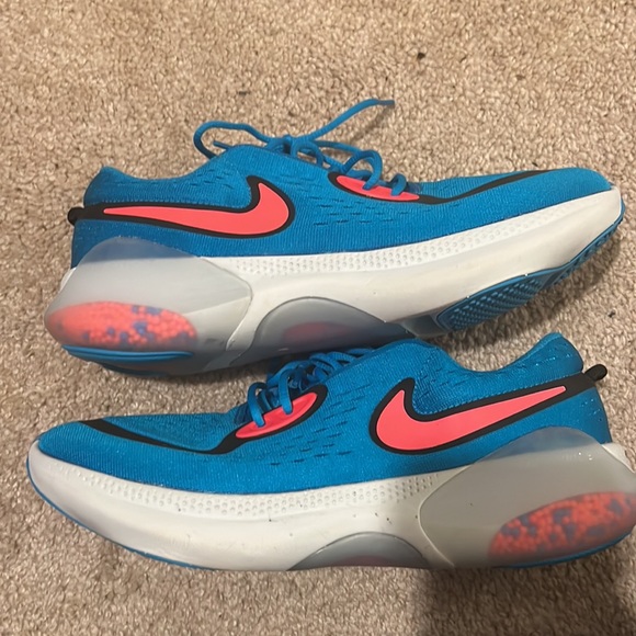 Nike Joyride Dual Run- Grade school/Big Kids size 7Y (women’s 8.5-9) - Picture 5 of 6